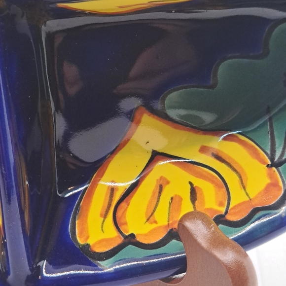 Talavera Pottery Mexician Sunflower Dush - Picture 7 of 7